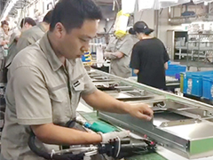 油煙機(jī)箱自動鉚釘槍鉚接視頻案例