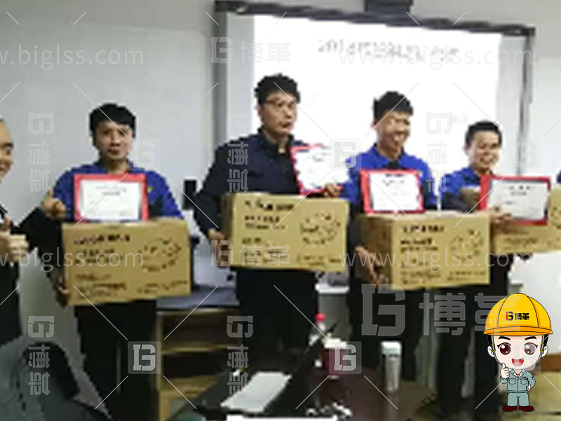 精益人才，精益人才培養(yǎng)，精益人才培訓(xùn)，班組長(zhǎng)培訓(xùn)，金牌班組長(zhǎng)，管理者實(shí)戰(zhàn)，管理者實(shí)戰(zhàn)培訓(xùn)，上海博革，博革咨詢